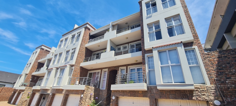 3 Bedroom Property for Sale in Mossel Bay Central Western Cape